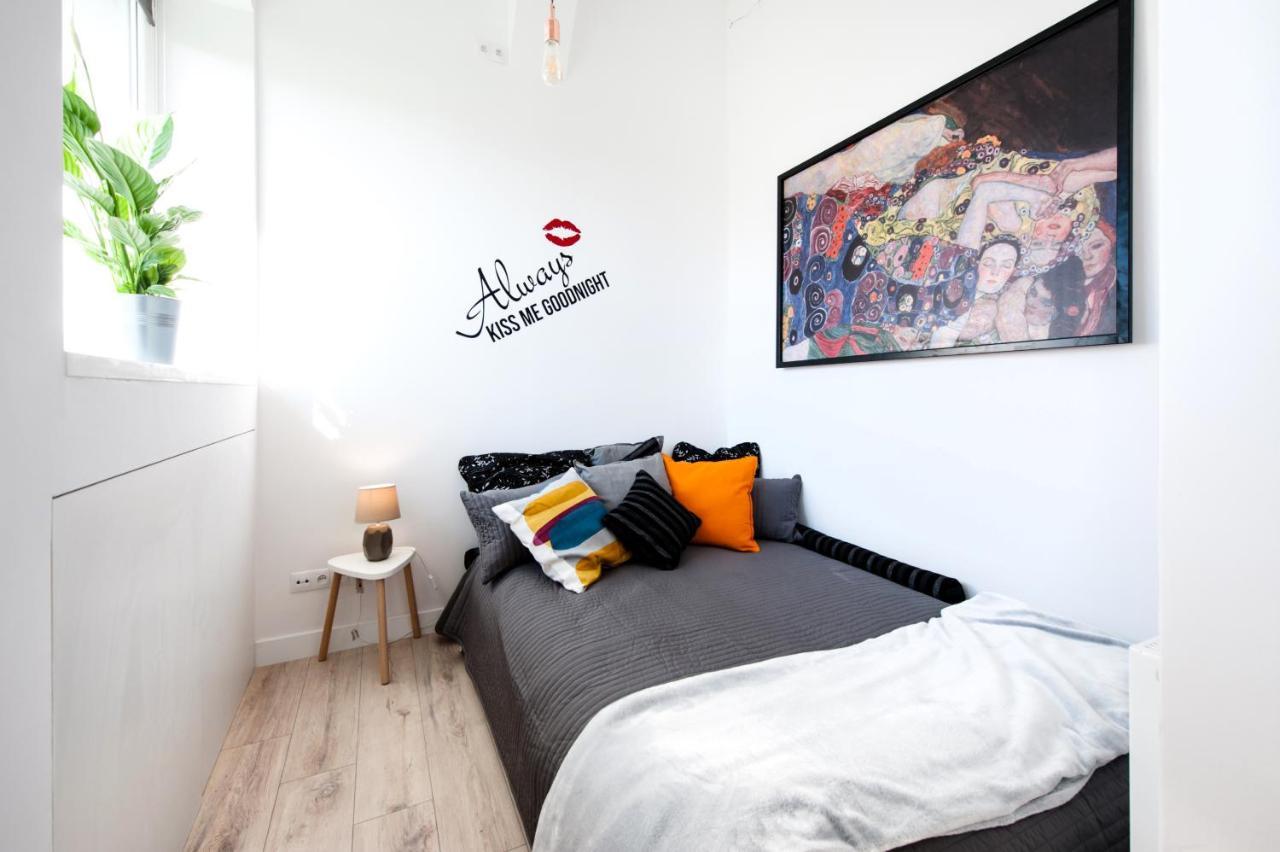 Superapart Rakowiecka 43A Varšava Exteriér fotografie